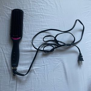 Revlon Straightening and Styling Brush